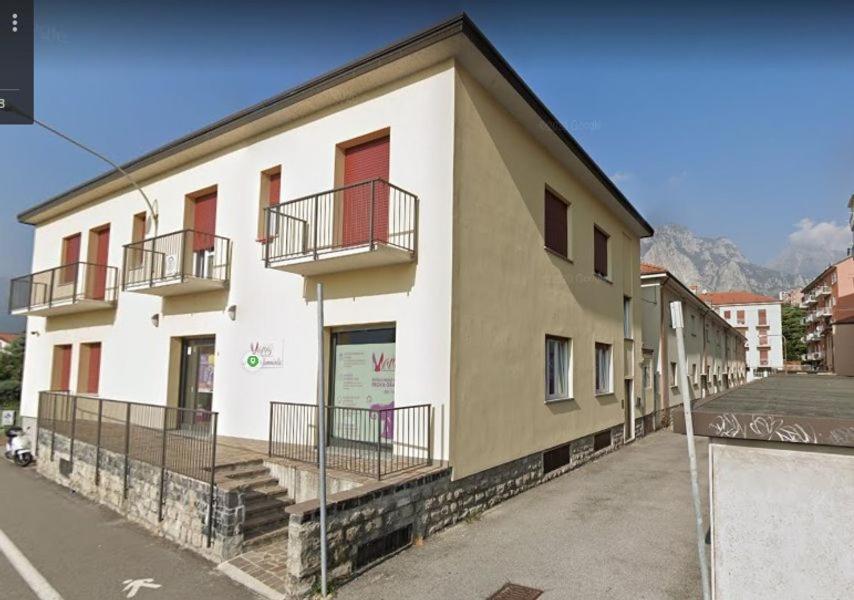 Grandi Cime Guest House Лекко Экстерьер фото